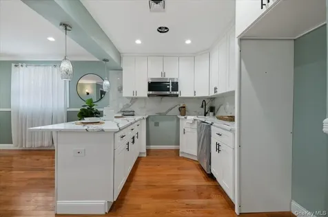143-61 230th Street Laurelton NY 11413