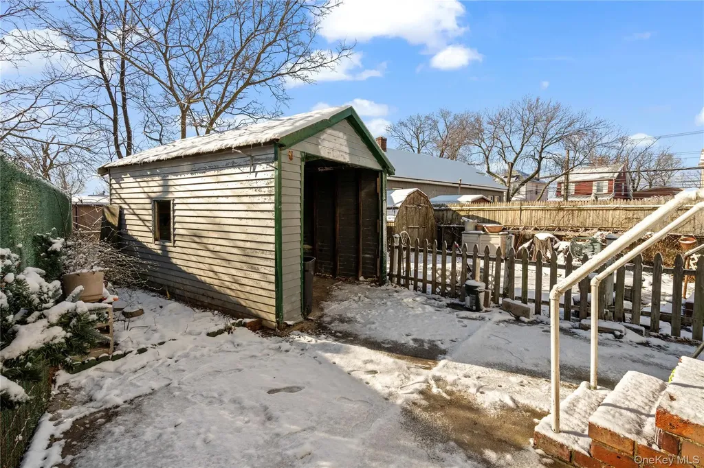 123-10 25th Road Flushing NY 11354