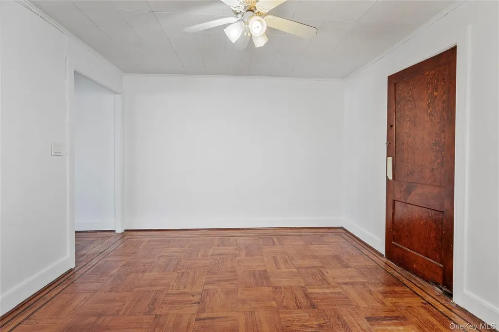 123-10 25th Road Flushing NY 11354