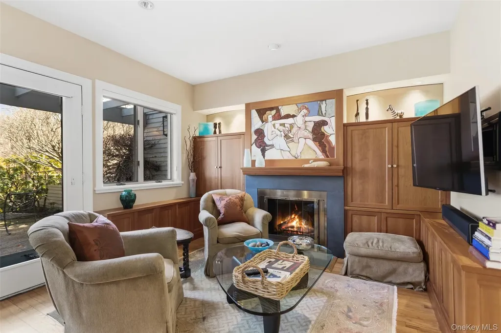 24 Beechwood Way Briarcliff Manor NY 10510