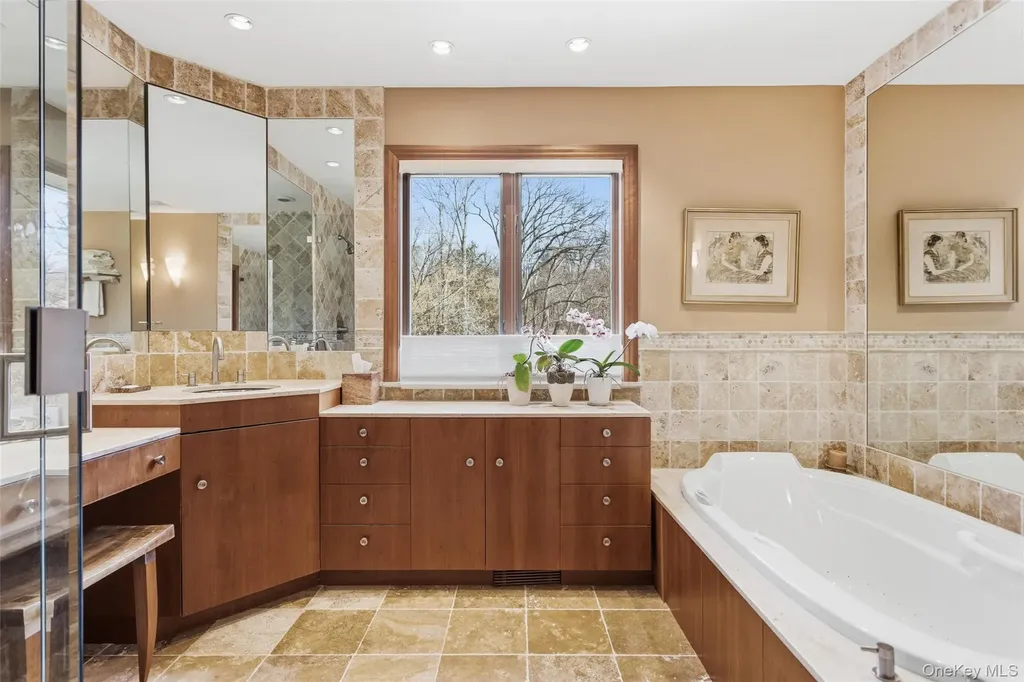 24 Beechwood Way Briarcliff Manor NY 10510