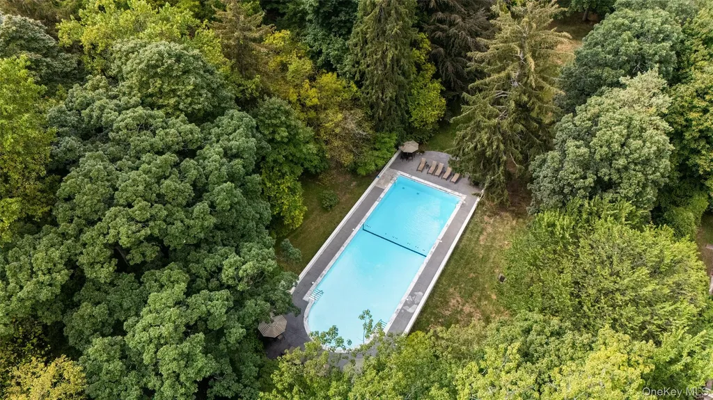 24 Beechwood Way Briarcliff Manor NY 10510