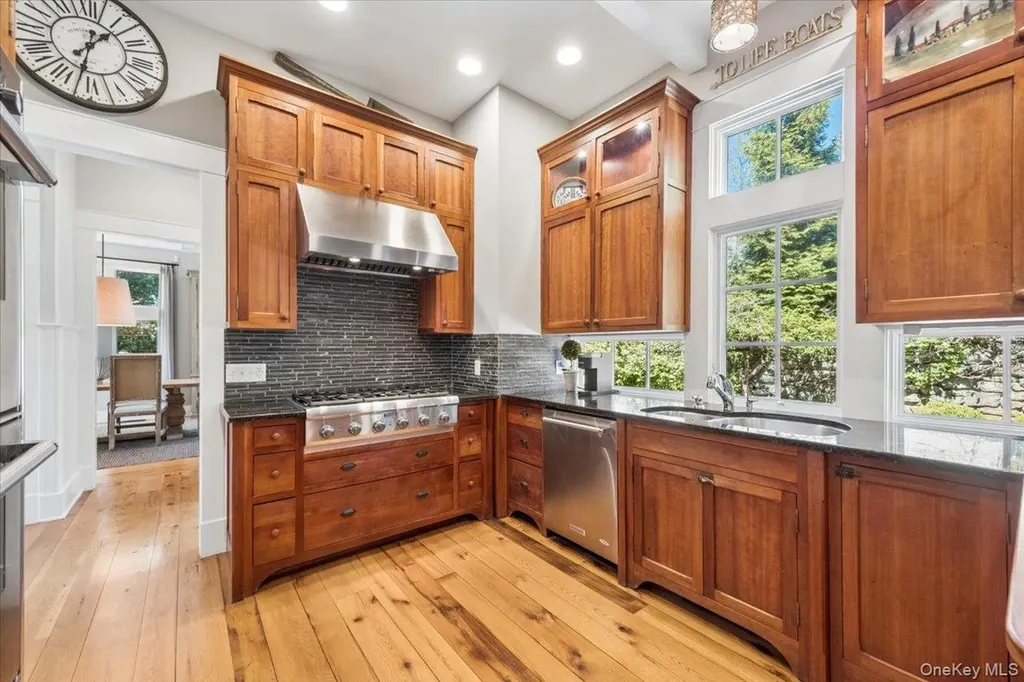 1020 Constable Drive Mamaroneck NY 10543