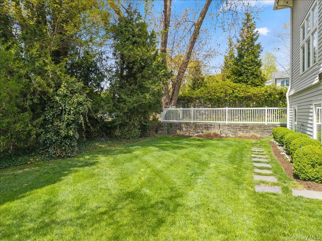 1020 Constable Drive Mamaroneck NY 10543