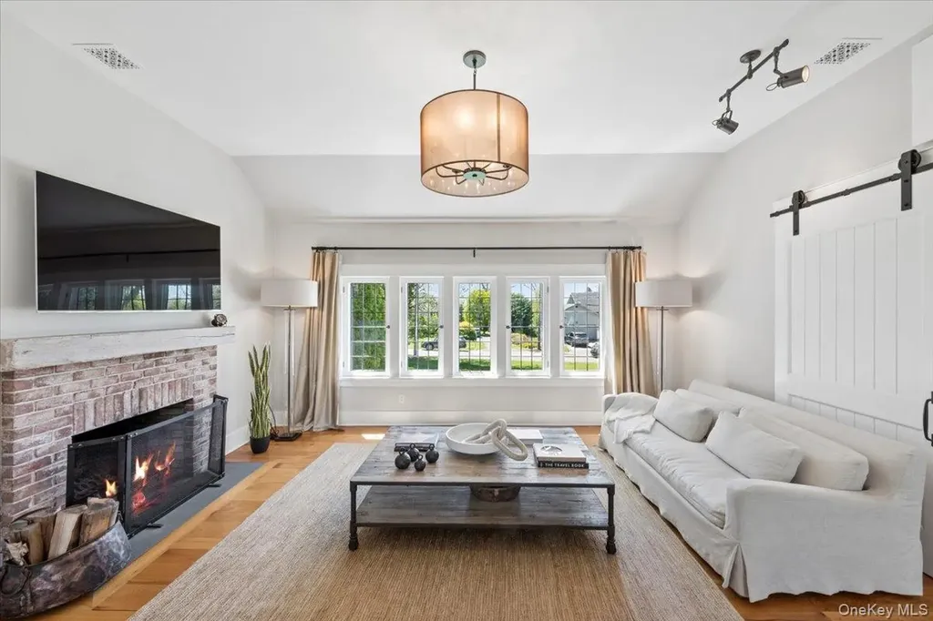 1020 Constable Drive Mamaroneck NY 10543