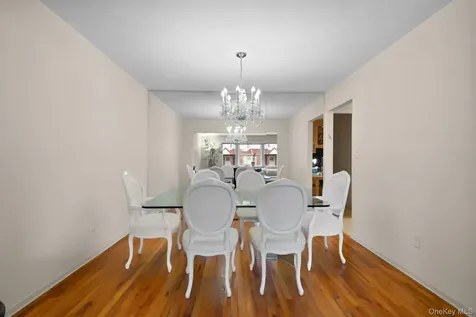 8414 Lefferts Boulevard Kew Gardens NY 11415