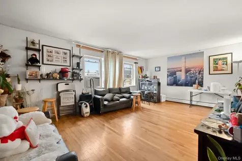 8414 Lefferts Boulevard Kew Gardens NY 11415