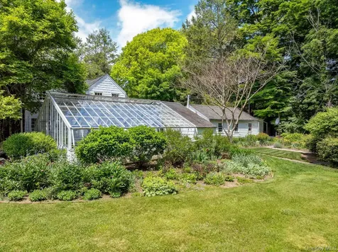 11 Fostertown Road Newburgh NY 12550