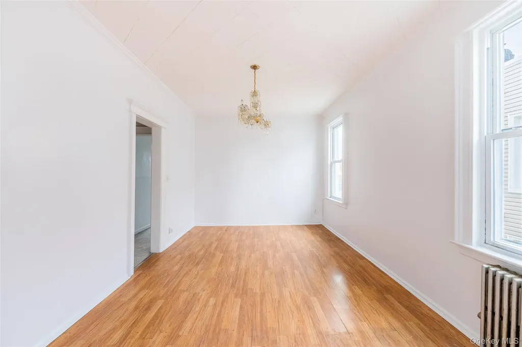 7824 68th Road Middle Village NY 11379