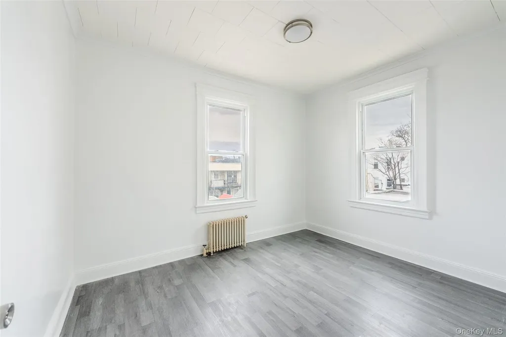 7824 68th Road Middle Village NY 11379