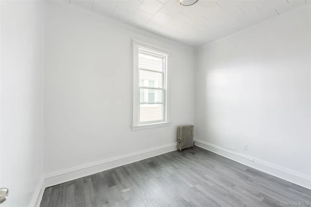7824 68th Road Middle Village NY 11379