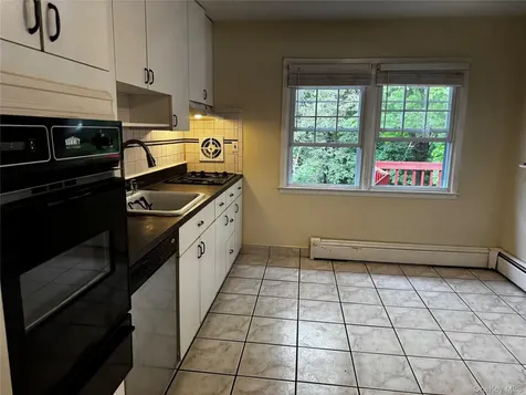 23 Frederick Street Garnerville NY 10923