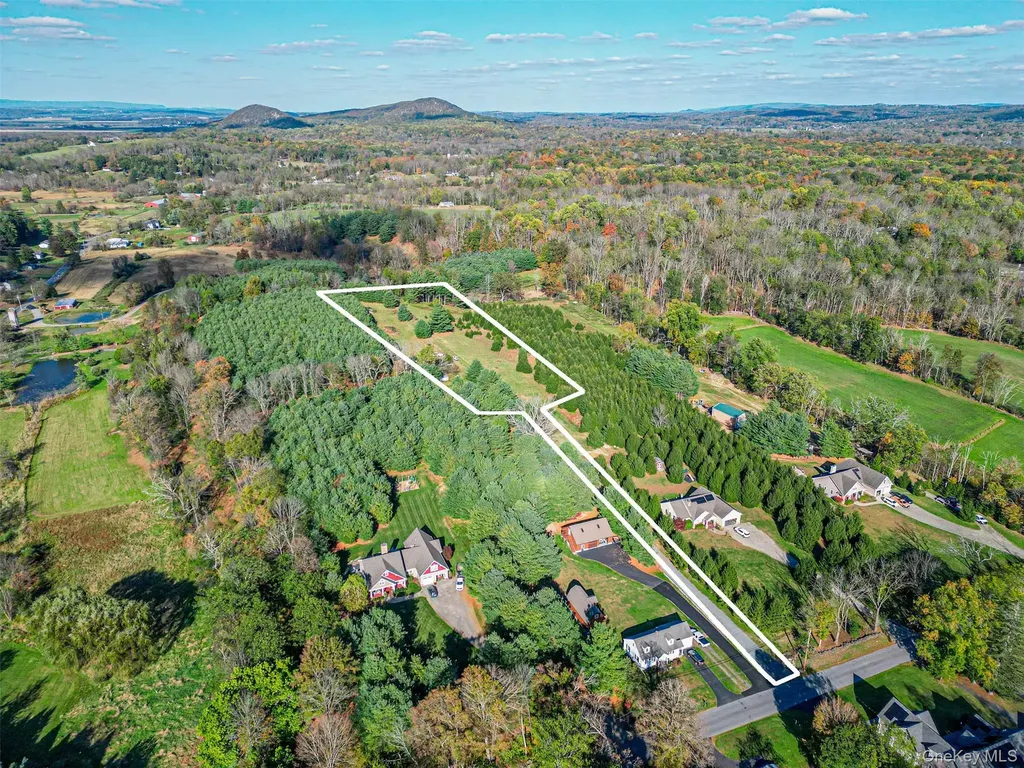 5 Spruce Hill Lane Warwick NY 10990