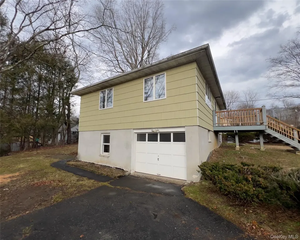 2 Camden Road Brewster NY 10509