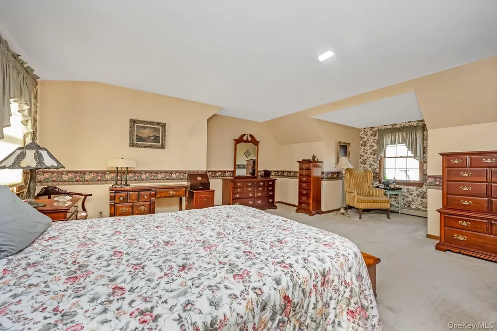 43 Farm Road N Wading River NY 11792