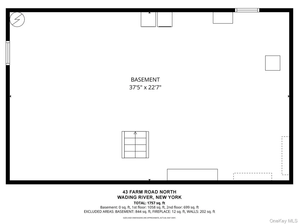 43 Farm Road N Wading River NY 11792