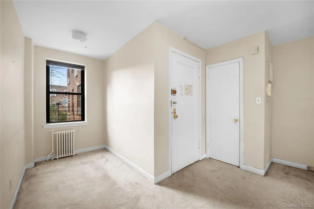 215-12 47th Bayside NY 11361