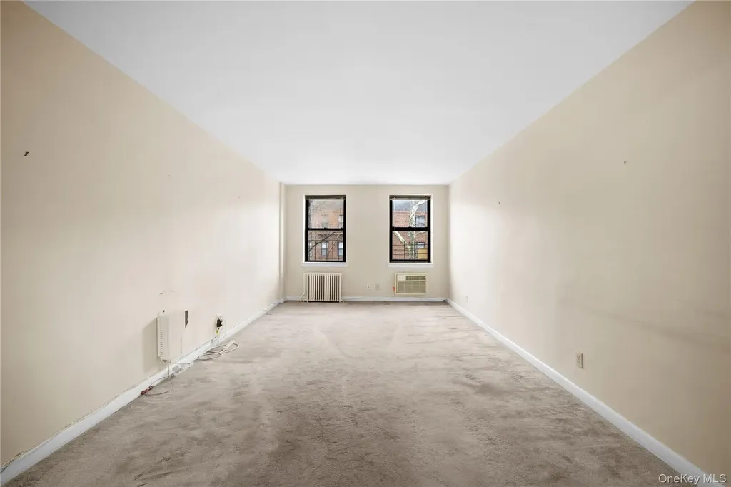 215-12 47th Bayside NY 11361