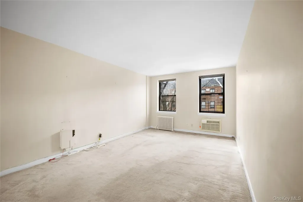 215-12 47th Bayside NY 11361