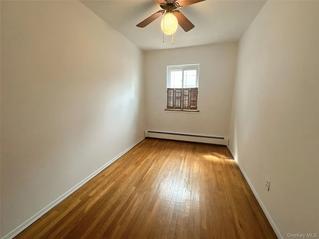 4346 Byrd Street Flushing NY 11355