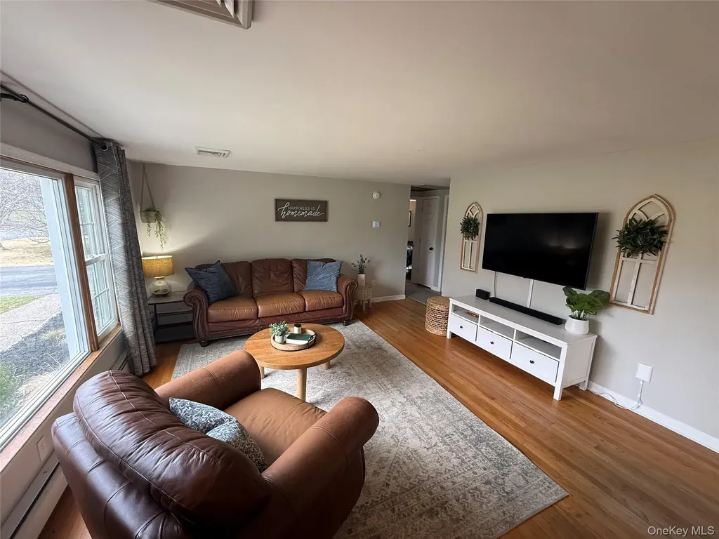 43 Birchwood Drive New Windsor NY 12553