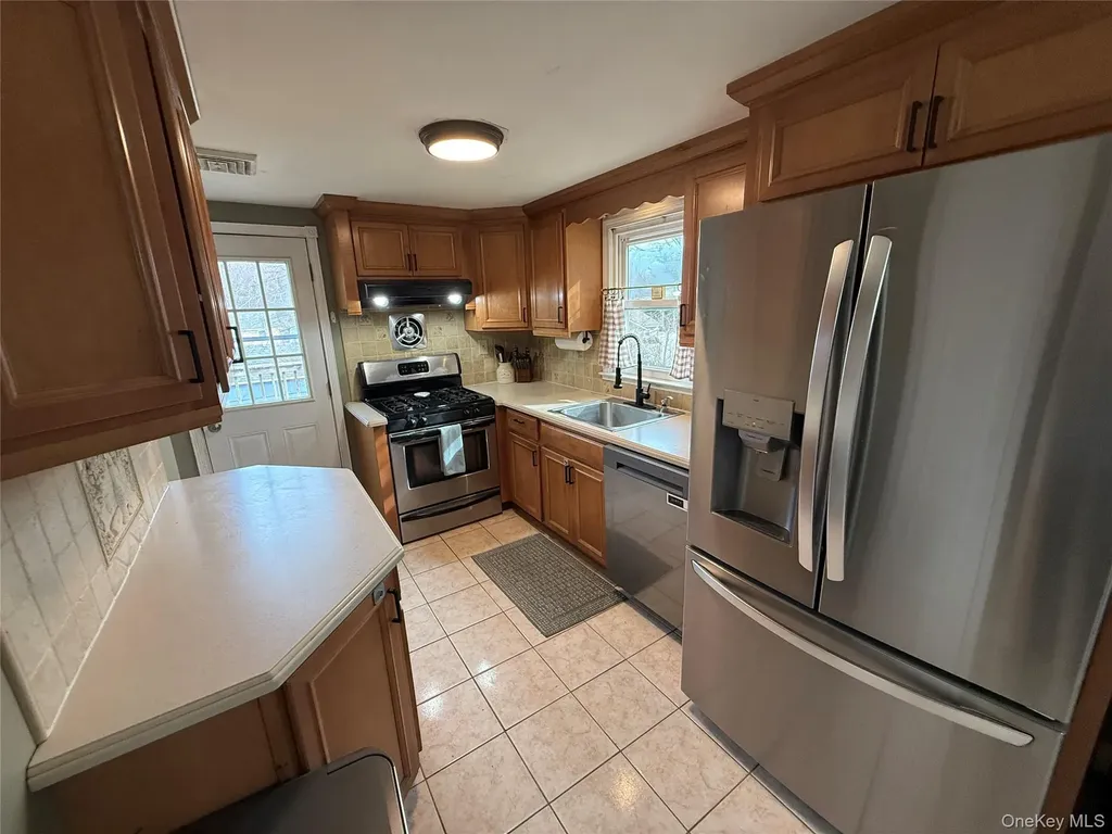 43 Birchwood Drive New Windsor NY 12553