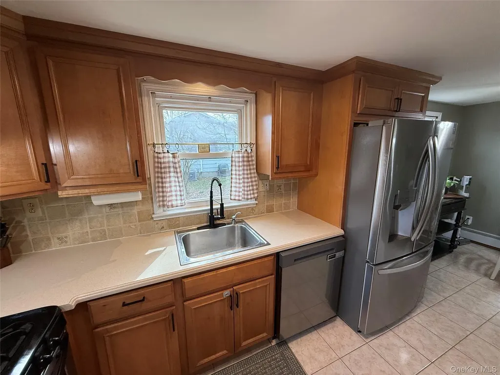 43 Birchwood Drive New Windsor NY 12553