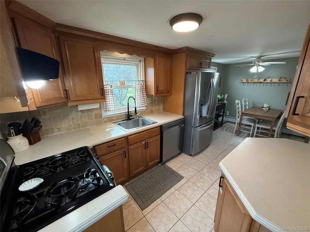 43 Birchwood Drive New Windsor NY 12553