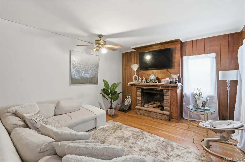 29 Hoover Place Stony Point NY 10980