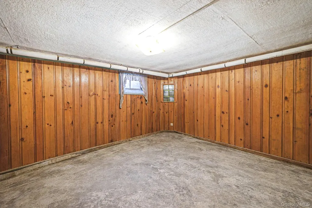 64 John Street Patchogue NY 11772
