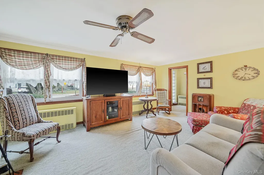 64 John Street Patchogue NY 11772