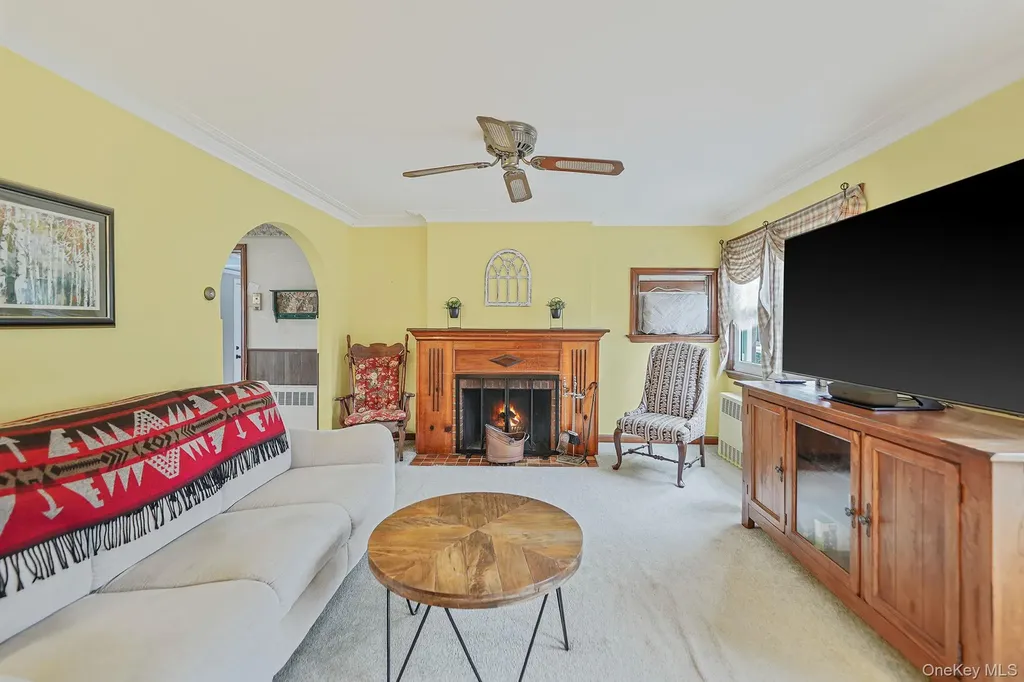 64 John Street Patchogue NY 11772
