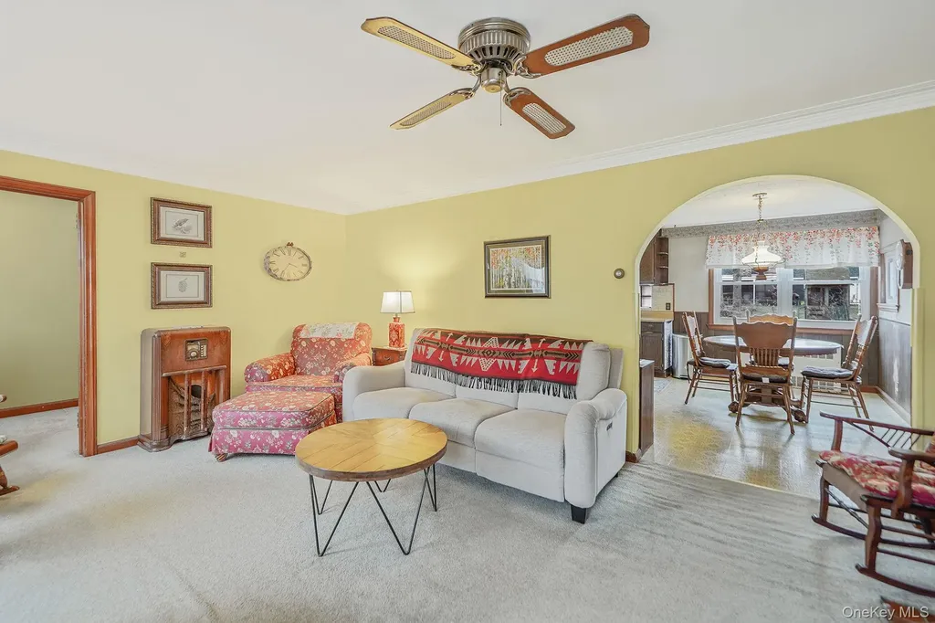 64 John Street Patchogue NY 11772