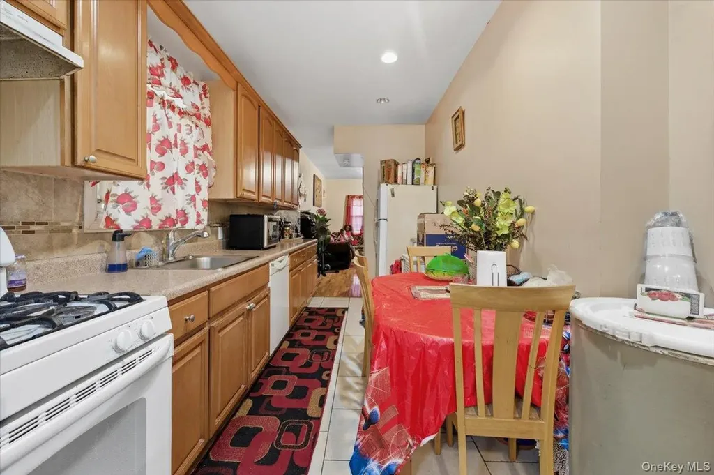 329 Union Avenue Mount Vernon NY 10550