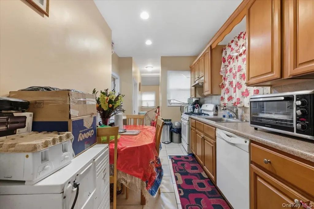 329 Union Avenue Mount Vernon NY 10550