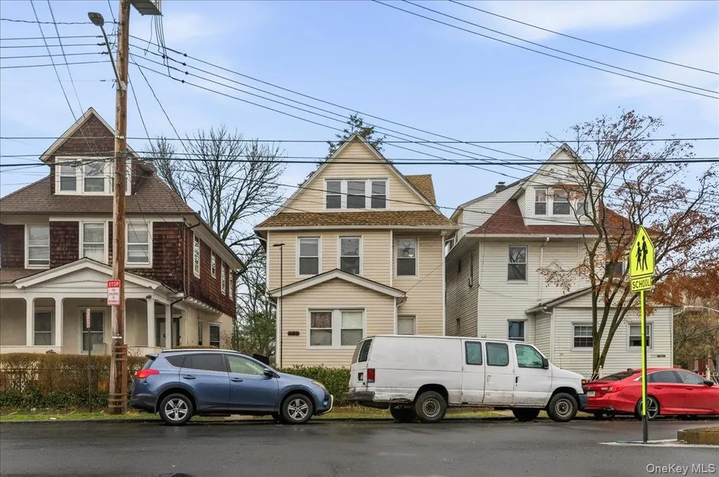 329 Union Avenue Mount Vernon NY 10550