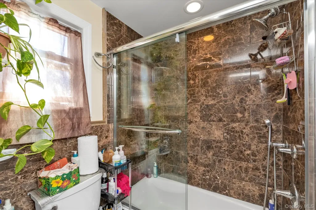 103 Oakley Avenue Elmont NY 11003