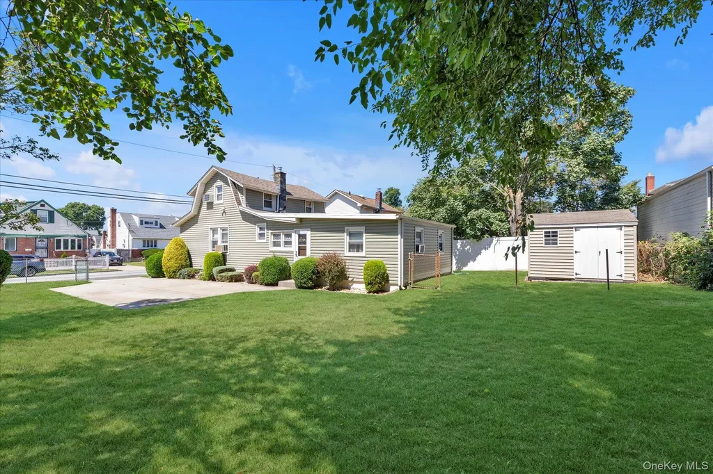 103 Oakley Avenue Elmont NY 11003