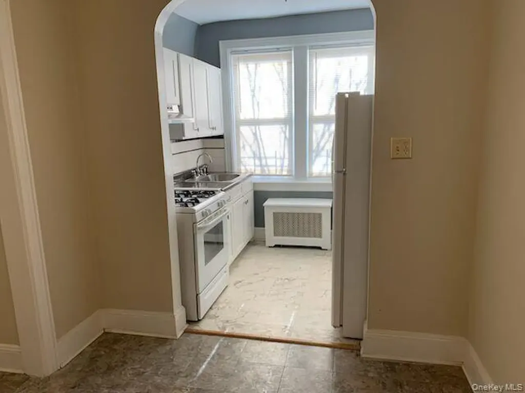 5869 59th Street Maspeth NY 11378