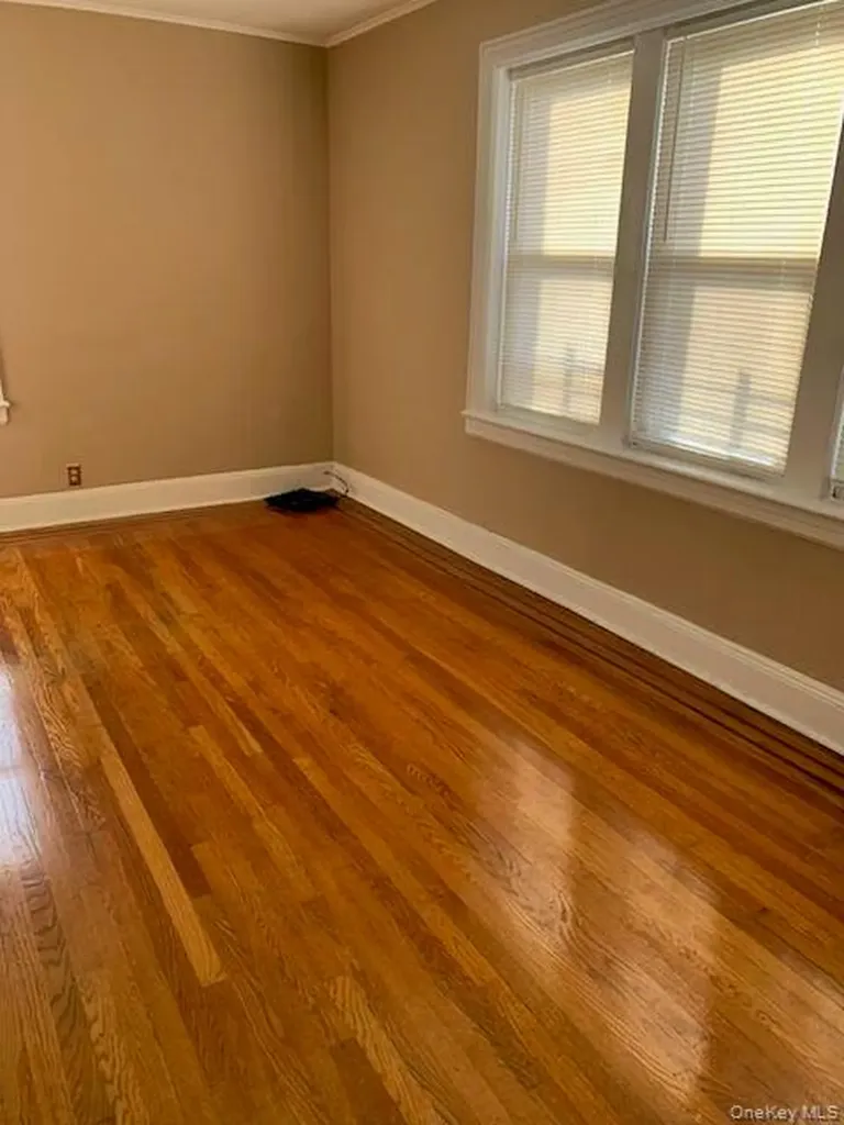 5869 59th Street Maspeth NY 11378