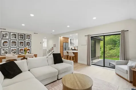 386 Heritage Hills Somers NY 10589