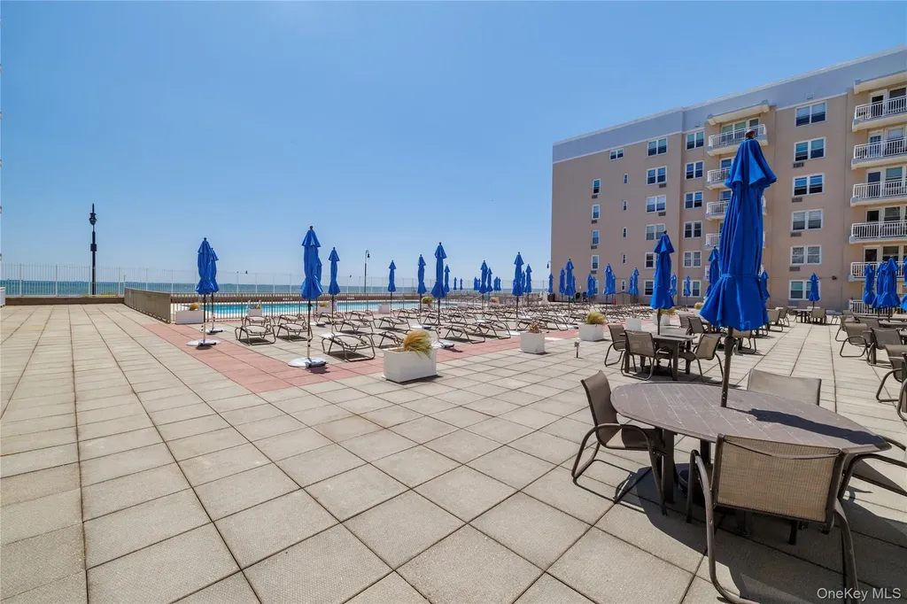 522 Shore Road Long Beach NY 11561