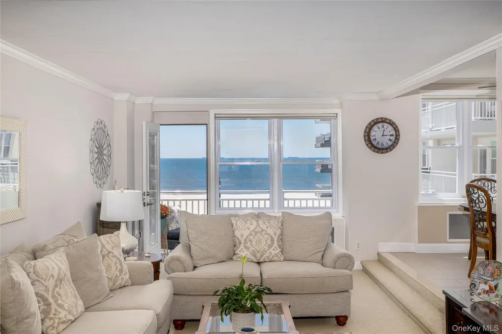 522 Shore Road Long Beach NY 11561