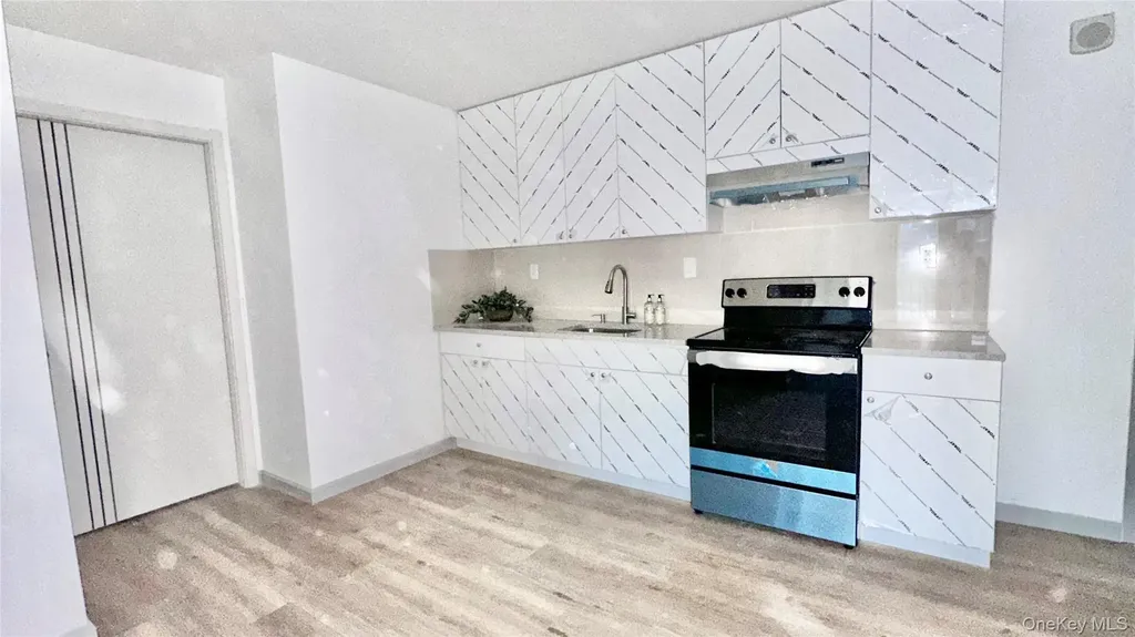 70-25 Queens Boulevard Woodside NY 11377