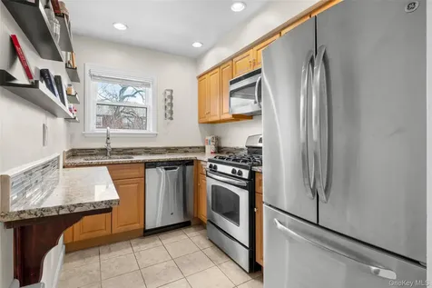 1825 Palmer Avenue Larchmont NY 10538