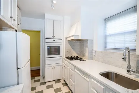 1273 North Avenue New Rochelle NY 10804