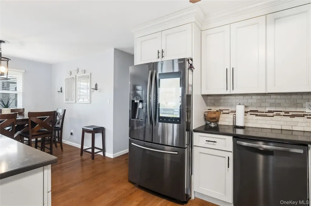 58 Pentmoor Drive Mastic NY 11950