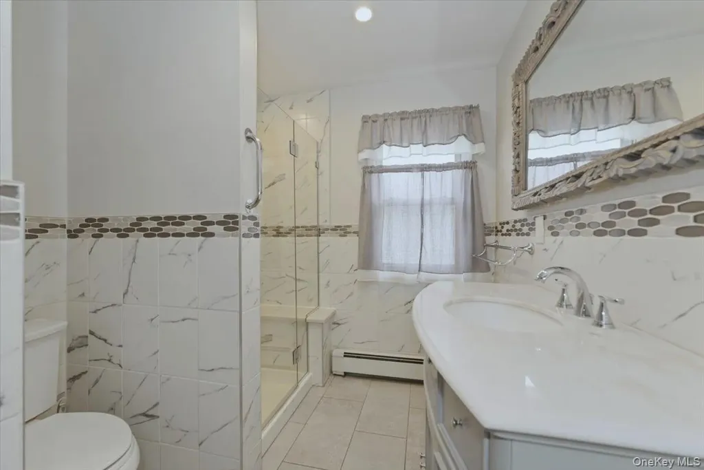 85 Spencer Avenue Lynbrook NY 11563