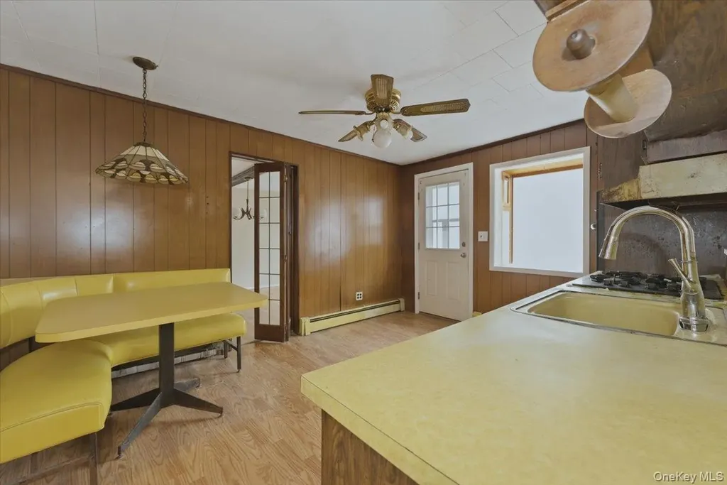 85 Spencer Avenue Lynbrook NY 11563