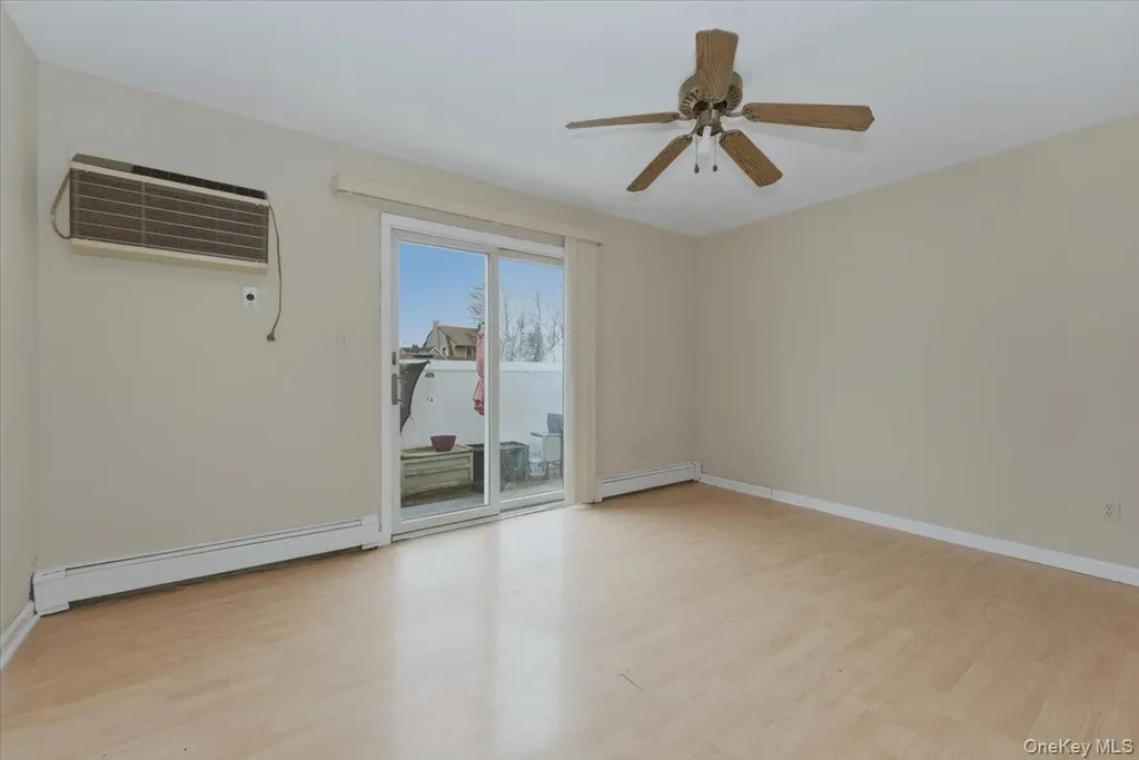 85 Spencer Avenue Lynbrook NY 11563